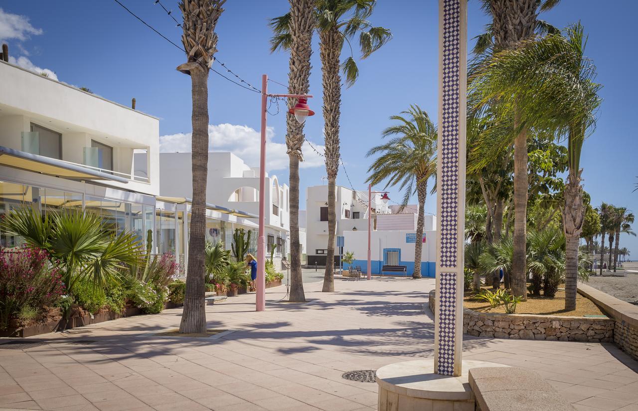 Hotel Las Palmas Карбонерас Экстерьер фото